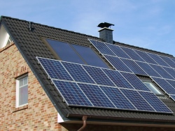 solar_panels_on_a_roof_2